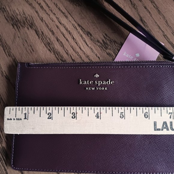 *PD*  New Kate Spade Staci Medium L Zip saffiano leather Wristlet, deep berry - Picture 3 of 8